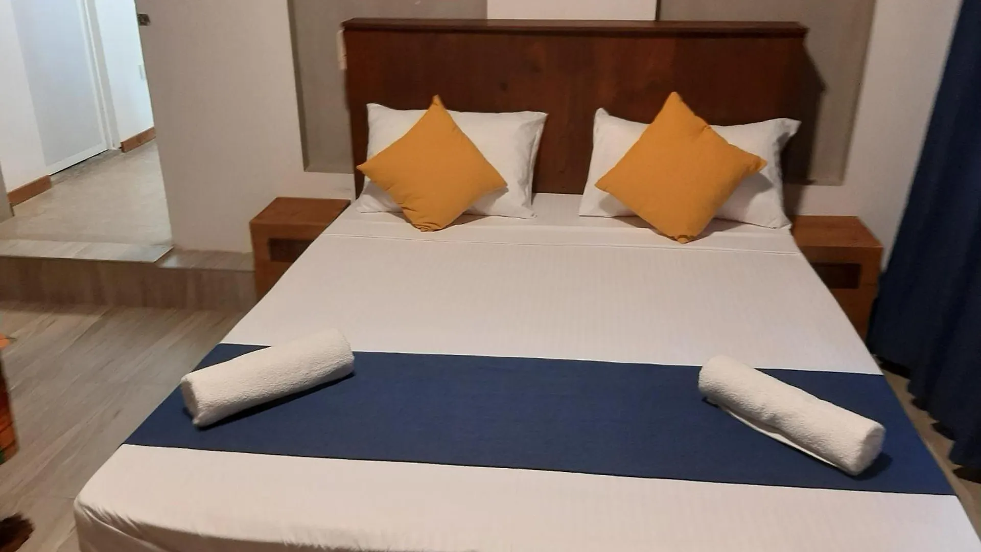 נגומבו Mandevilla Airport Transit Hotel סרי לנקה